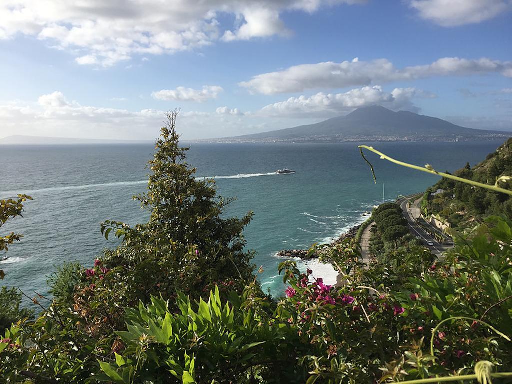 Villa Bikini On Sorrento Coast Vico Equense Exterior foto